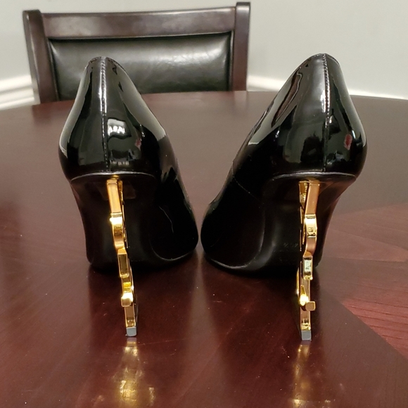 Beautiful Authentic YSL Vernice Chiffon Pumps - Picture 6 of 11